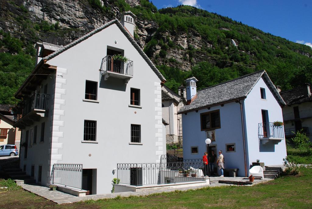 Il Borgo Antico Lejlighed Cadarese Eksteriør billede